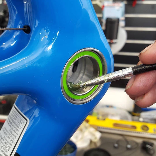 Service Bottom Bracket